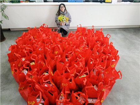 2025新澳门免费原料宝典