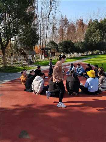 2025新澳门免费原料宝典