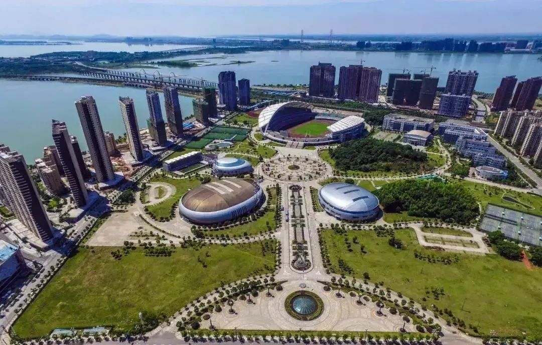 2025新澳门免费原料宝典