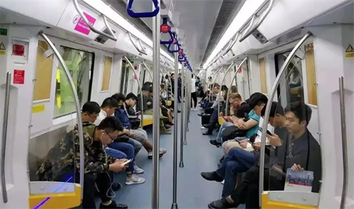 2025新澳门免费原料宝典