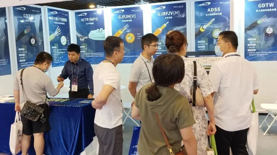 2025新澳门免费原料宝典