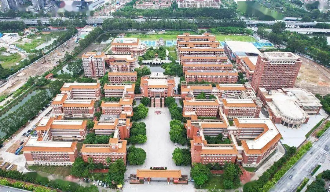 2025新澳门免费原料宝典