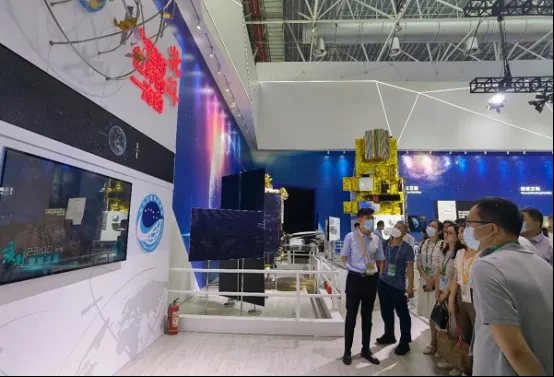 2025新澳门免费原料宝典