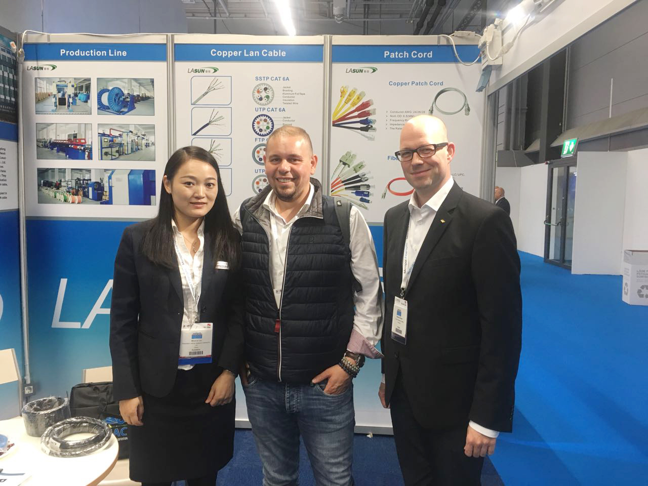 2025新澳门免费原料宝典