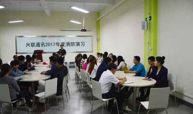 2025新澳门免费原料宝典