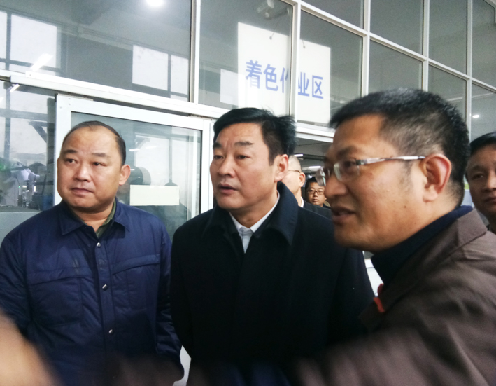 2025新澳门免费原料宝典