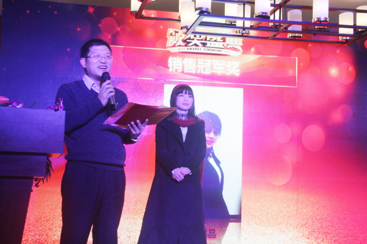 2025新澳门免费原料宝典