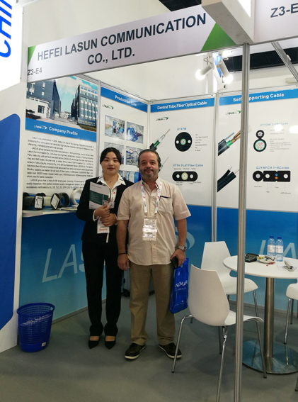 2025新澳门免费原料宝典