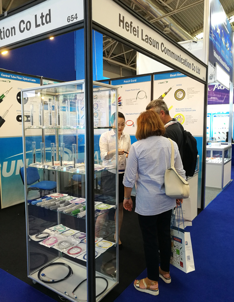 2025新澳门免费原料宝典