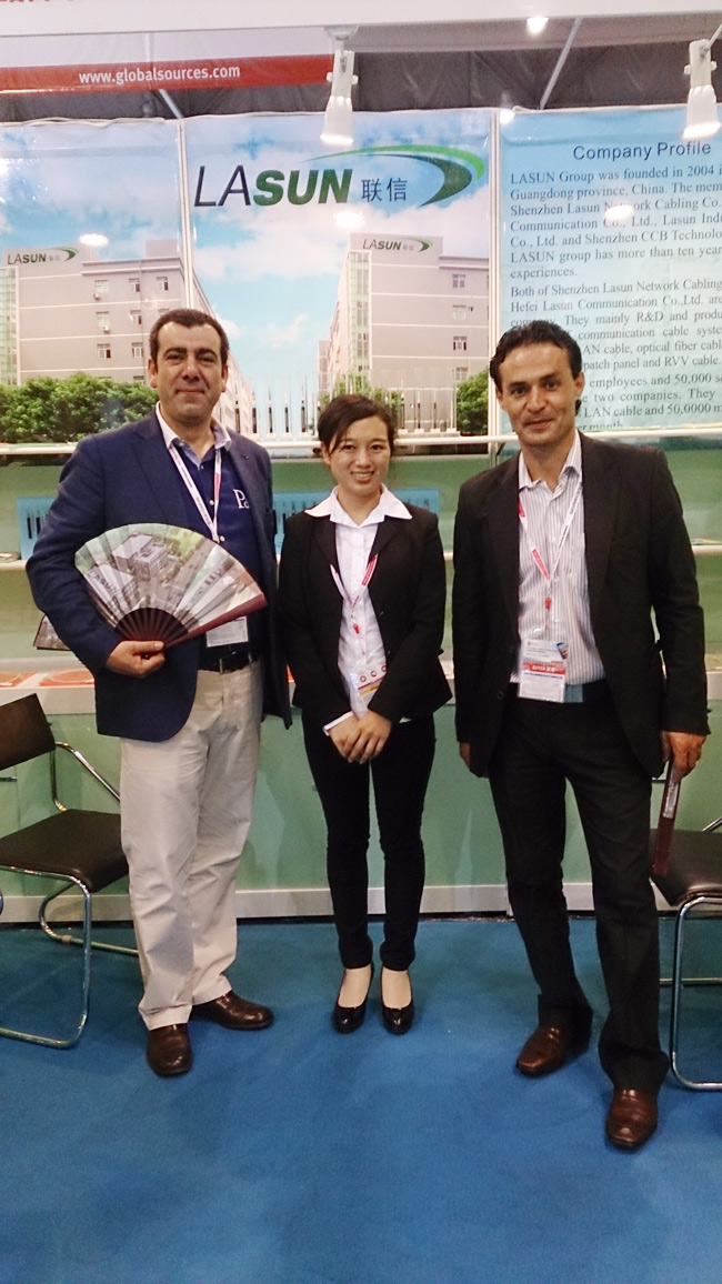 2025新澳门免费原料宝典