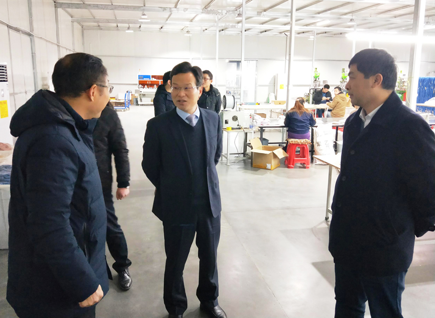 2025新澳门免费原料宝典