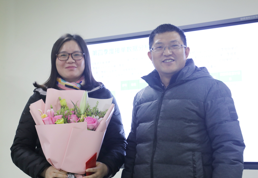 2025新澳门免费原料宝典