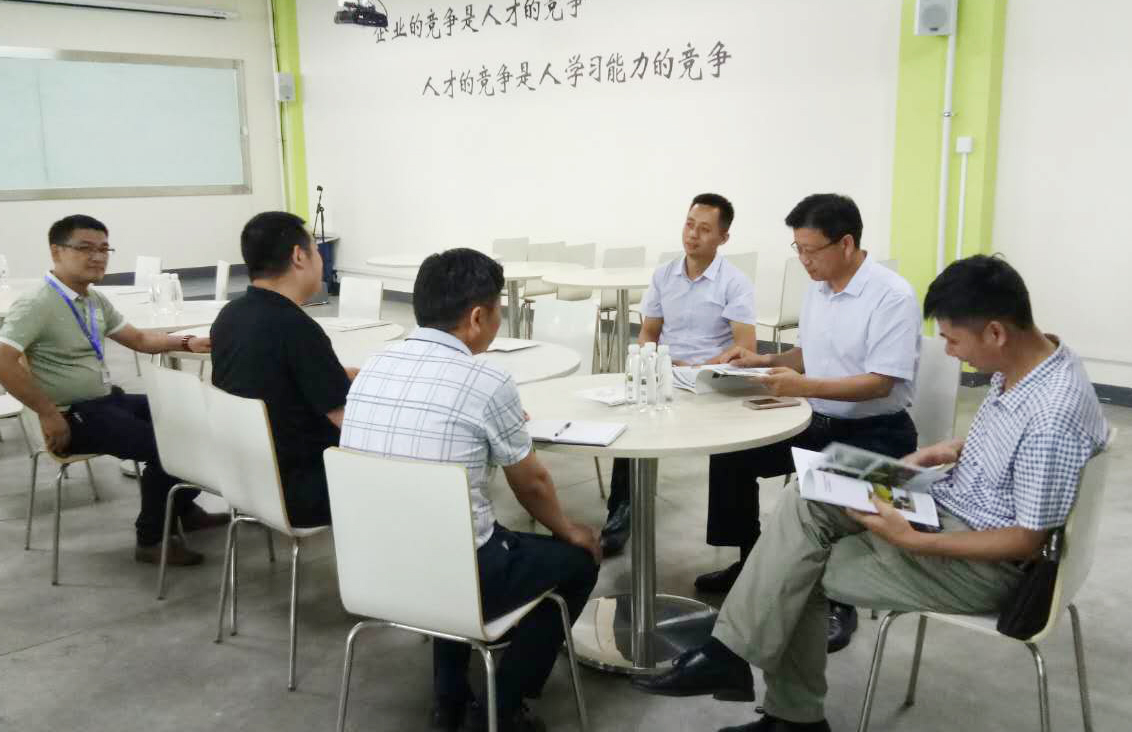 2025新澳门免费原料宝典